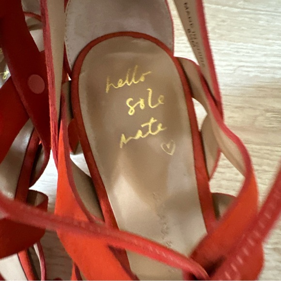 New Banana Republic Suede Strappy Lace up Sandals 8.5  Blovk Heels - Picture 9 of 10